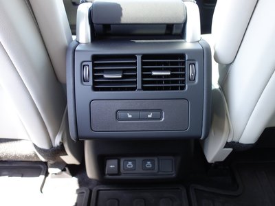 2025 LAND Rover DISCOVERY 缩略图 32