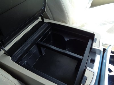 صورة 39 لـ 2018 Toyota LAND CRUISER 200