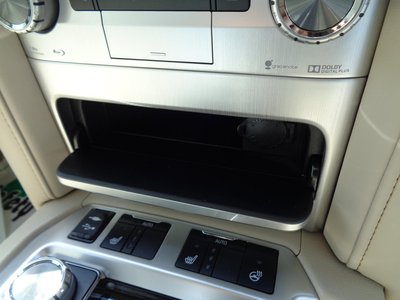 صورة 26 لـ 2018 Toyota LAND CRUISER 200