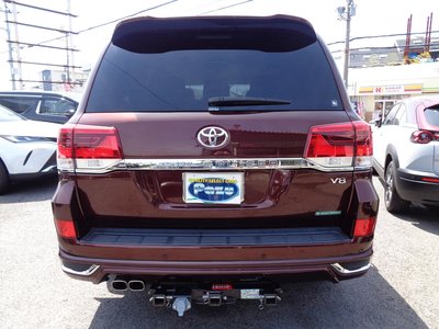 صورة 6 لـ 2018 Toyota LAND CRUISER 200