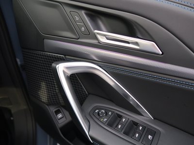 2024 BMW X1 thumbnail 22