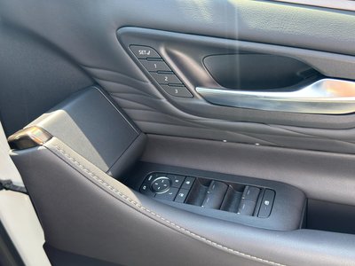 2023 Toyota ALPHARD — фото 13