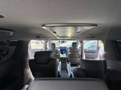 2023 Toyota ALPHARD — фото 35