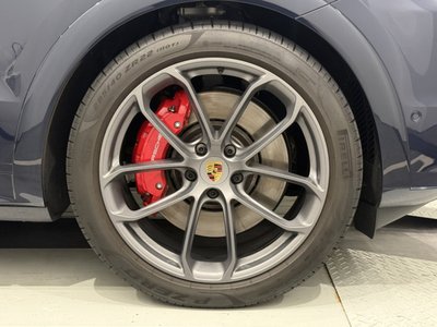 2025 Porsche CAYENNE thumbnail 20