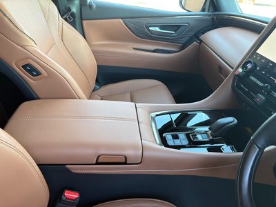صورة 18 لـ 2024 Toyota VELLFIRE