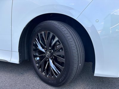 صورة 42 لـ 2024 Toyota VELLFIRE