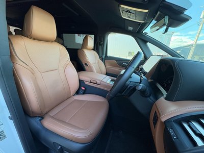 صورة 10 لـ 2024 Toyota VELLFIRE