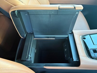 صورة 17 لـ 2024 Toyota VELLFIRE