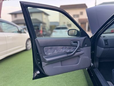 1998 Nissan SKYLINE 缩略图 25