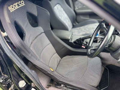 1998 Nissan SKYLINE 缩略图 16