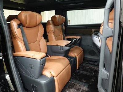 صورة 9 لـ 2023 Toyota VELLFIRE