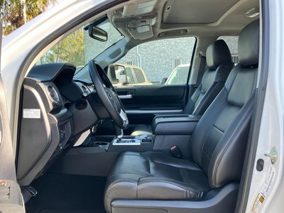 2014 Toyota TUNDRA thumbnail 27