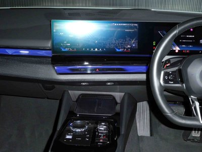 2024 BMW 5 SERIES TOURING 照片 13