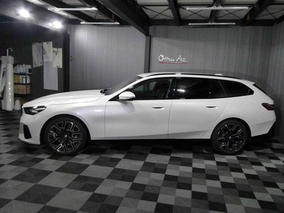 2024 BMW 5 SERIES TOURING 照片 5