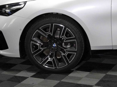 2024 BMW 5 SERIES TOURING 照片 9
