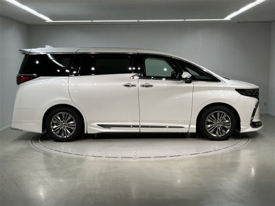 2023 Toyota ALPHARD photo 4