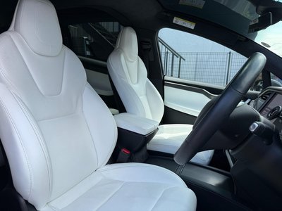 2019 Tesla MODEL X thumbnail 26