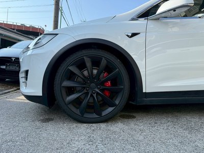 2019 Tesla MODEL X thumbnail 7