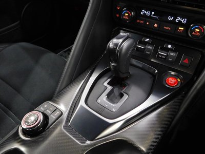 2017 Nissan GT-R 缩略图 10