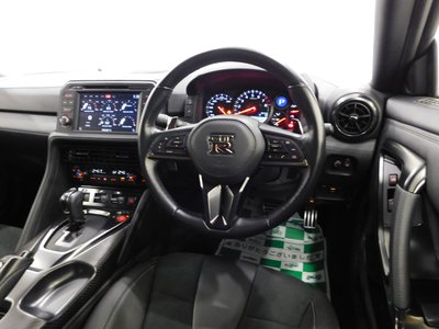 2017 Nissan GT-R 缩略图 20