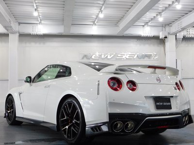 2017 Nissan GT-R 缩略图 2