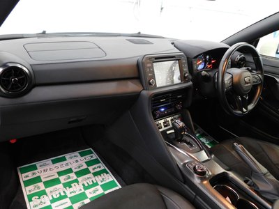2017 Nissan GT-R 缩略图 27
