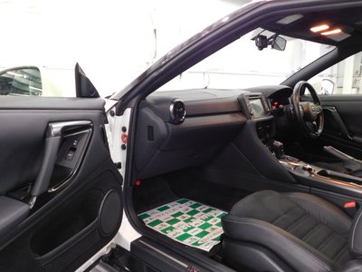 2017 Nissan GT-R 缩略图 25