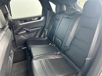 2024 Porsche CAYENNE thumbnail 74