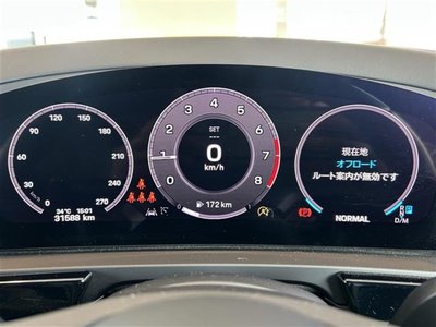 2024 Porsche CAYENNE photo 4