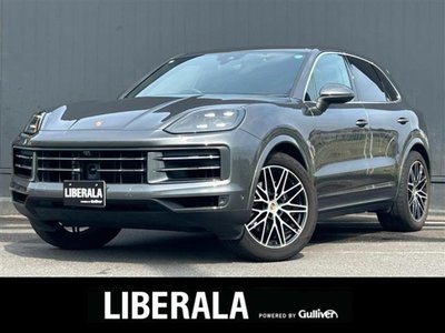 2024 Porsche CAYENNE photo 1