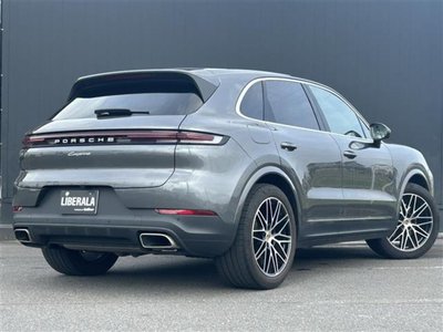 2024 Porsche CAYENNE thumbnail 84