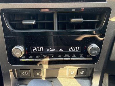 2025 Toyota GR YARIS photo 14