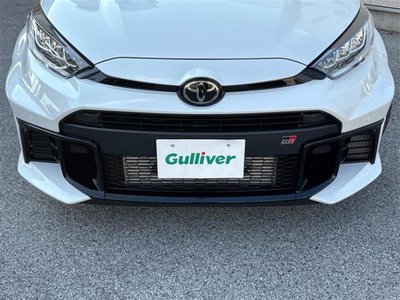 2025 Toyota GR YARIS photo 2