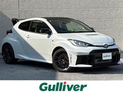 2025 Toyota GR YARIS photo 1