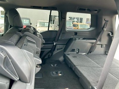 2025 Toyota LAND CRUISER 250 照片 16