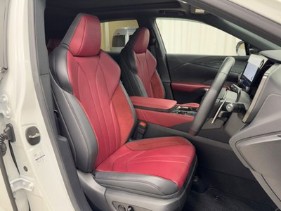2024 Lexus RX photo 16