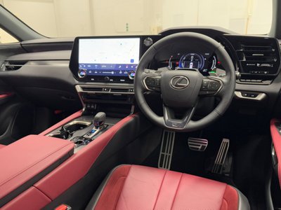 2024 Lexus RX photo 6