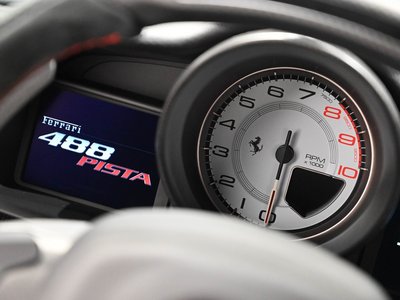 صورة 16 لـ 2019 Ferrari 488 PISTA