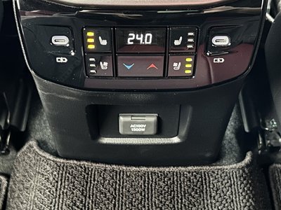 2023 Lexus RX photo 10