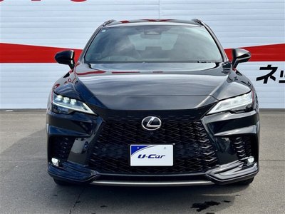 2023 Lexus RX photo 3