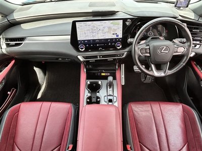 2023 Lexus RX photo 6