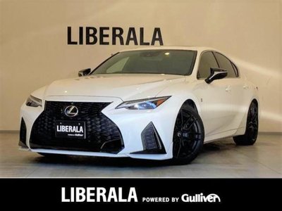 صورة 1 لـ 2021 Lexus IS