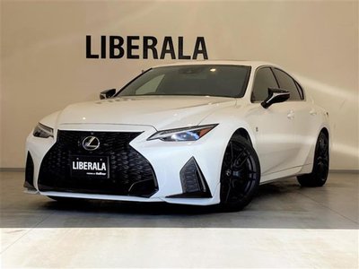 صورة 38 لـ 2021 Lexus IS