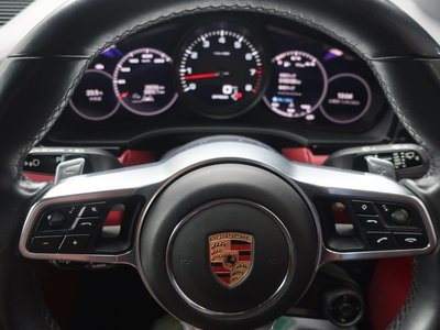 2022 Porsche CAYENNE thumbnail 51