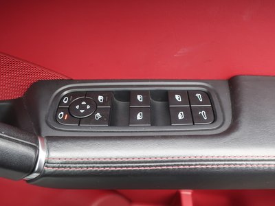 2022 Porsche CAYENNE thumbnail 57