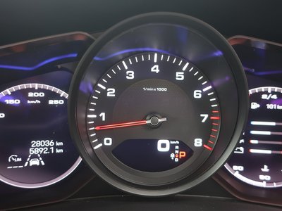 2022 Porsche CAYENNE thumbnail 63