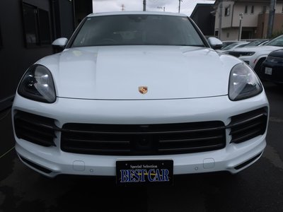 2022 Porsche CAYENNE thumbnail 17