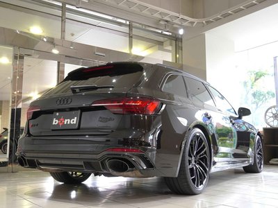 2022 AUDI RS4 AVANT 照片 14