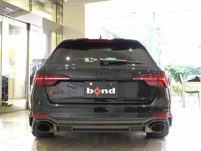 2022 AUDI RS4 AVANT 照片 3