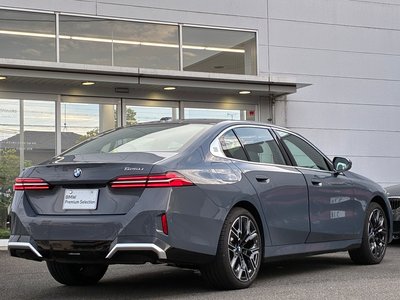 2026 BMW 5 SERIES 照片 6